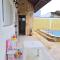 Casa com Piscina Itanhaém Cibratel2 2 min Praia - Itanhaém