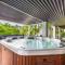 Peregian Beach Holiday House & Resort Pet Friendly