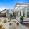 Escape to Kohi Cottage - Your Beachside Haven