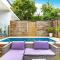 Convenient 4BR with Private Pool close to Airport