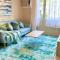 Blue Pool View 2Bedroom @Avida33 - 伊洛伊洛