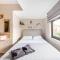 Arya Roof House