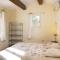 Bastide Saint Esprit in the Provencal hinterland - 德拉吉尼昂