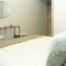 2BR Apt next to DubaiMall, pool view of Burj Khalifa - Downtown Views ll - Dubai