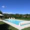 Restful Villa in Largenti re with Swimming Pool - Montréal