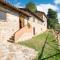 Farmhouse in Monte Santa Maria Tiberina with garden