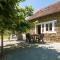 Romantic stay in a medieval castle with pool and restaurant among others - Chaleix