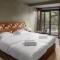 Hillview Hotel Grandvoir