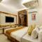 Hotel Star Villa - Front of New Delhi Railway Station & 5 Minute from Connaught Place