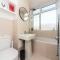 Pass the Keys Spacious & Comfortable 2-Bed Flat in Fulham - Londyn