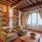 Le Spugne Home in Tuscany