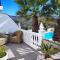 CORTIJO PENNYMARIA Poolside Apartment near Montefrio with stunning views - مونتيفريو
