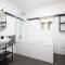 Prague Days - Modern Apts - Fast WiFi - Netflix - 7 min Wenceslas Sq - Prága