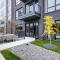 Savanna - Heart of Midtown - Odyssey at the Park