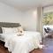 Stunning Villa Angeles with Private Pool and AC close to Sitges