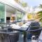 Stunning Villa Angeles with Private Pool and AC close to Sitges