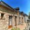 Le Moulin de Benneville chambres d'hôtes, petit déjeuner compris - Cahagnes