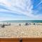 Beach Getaway with Private Backyard - 奥尔良