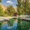 Warm Springs Ski Way Home with Pool, Pickleball, and More! - كيتشوم