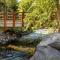 Warm Springs Ski Way Home with Pool, Pickleball, and More! - كيتشوم