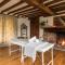 Beautiful Yurt with stunning South Downs views - Graffham