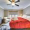 Sterling Heights Getaway with Fire Pit! - Sterling Heights