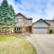Sterling Heights Getaway with Fire Pit! - Sterling Heights