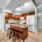 Laketown Wharf 1331