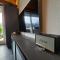 Lakeview Loft*Lake/Ferry access* Central