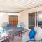 Private Patio-Cubbies Close By-Easy Freeway Access