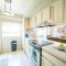 Private Patio-Cubbies Close By-Easy Freeway Access