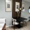 Studio 43