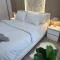 Reginas Sky City Apartment