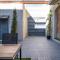 Radiant 5 BR family home with jacuzzi + roof deck - Palau de Santa Eulalia