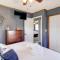 Oceanfront Milford Home with View and Boat Access - ميلفورد