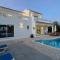 Dads Villa