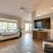 Gold Canyon Getaway with Golf and Community Perks