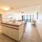 Beautiful Oceanfront Condo 911 - 默特尔比奇