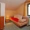 1 Bedroom Stunning Apartment In Waren mritz