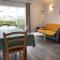 Maisonnette à Perros-Guirec près de la plage avec parking - FR-1-368-415