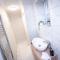 Kings Arms Suites - Luxury Double - Waterfall Shower - Self Check In - Whitehaven