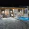 Pefkari Bay House - Пефкарі