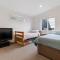 Modern Kiwi Bach - Waihi Beach Holiday Home