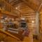 Hidden Hideaway cabin