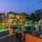 Coffee & Mist Luxury Villa- Comp Breakfast, Pool, Lounge, and Coffee Estate by StayVista - Madikeri