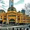A Chic 2BR Apt Near Melbourne Uni FREE Parking