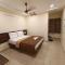 HOTEL DKR GRAND