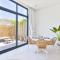 Boho Style 1 Bdr With Huge Terrace Gym Pool - Dubaj