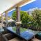 Something Special Villa in glitzy Camps Bay