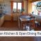 Chalet Weyarn - Doppelzimmer mit Gartenblick
